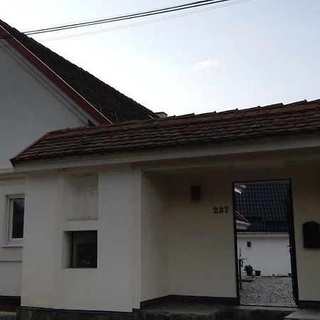 Casa Martin Βίλα Porumbacu de Sus Εξωτερικό φωτογραφία
