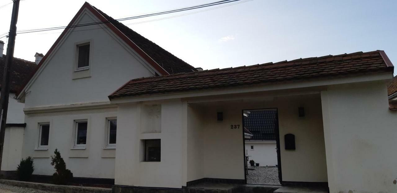 Casa Martin Βίλα Porumbacu de Sus Εξωτερικό φωτογραφία